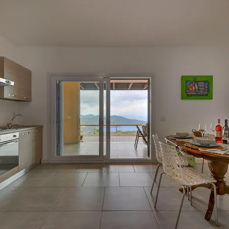 Casa Le Farfalle Holiday home